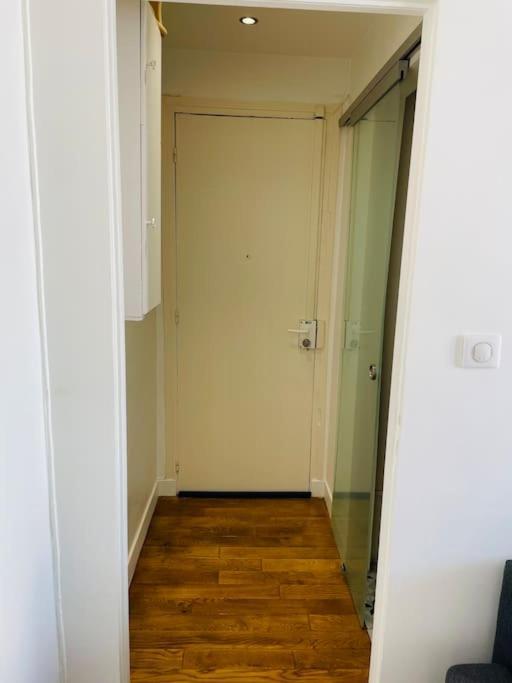 Charming & Cocooning Flat - Canal De L'Ourq Pantin Esterno foto